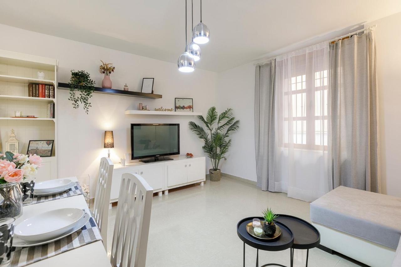 Apartamento Para Vivir Granada Con Parking Exterior photo