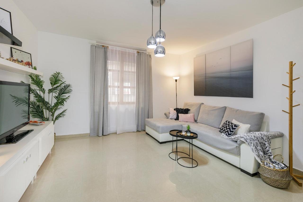 Apartamento Para Vivir Granada Con Parking Exterior photo
