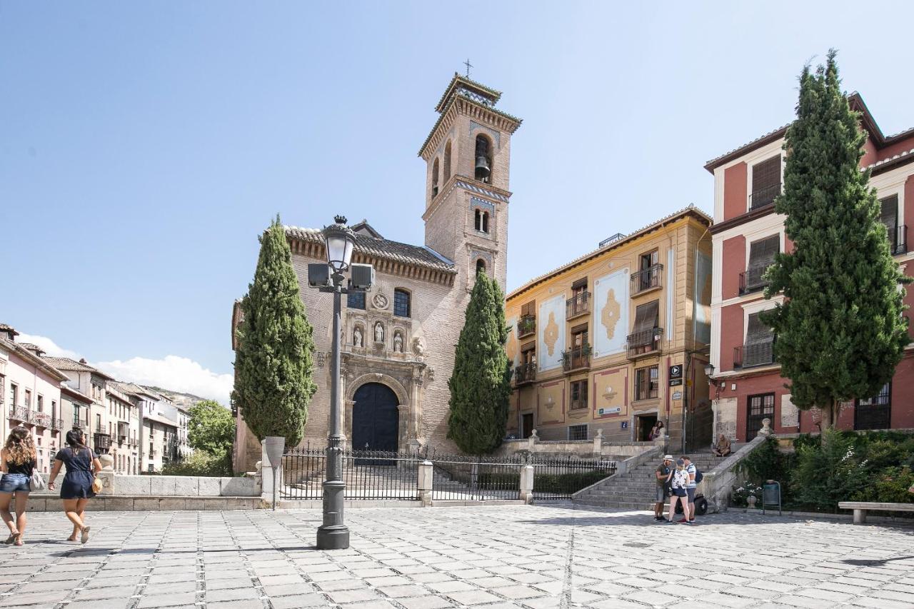 Apartamento Para Vivir Granada Con Parking Exterior photo