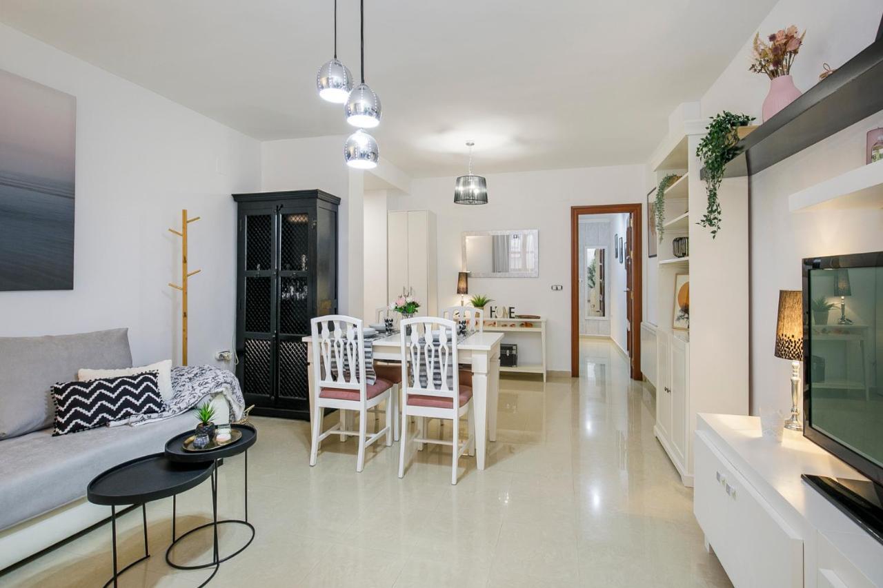 Apartamento Para Vivir Granada Con Parking Exterior photo